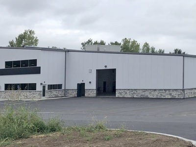 Equipment Dealership & Warehouse Building