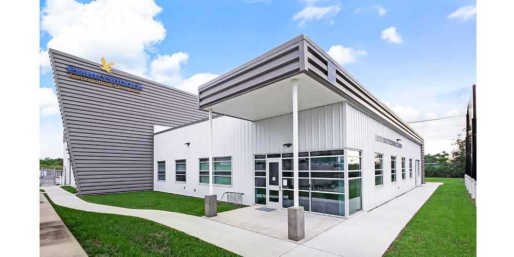 Metal building hangar