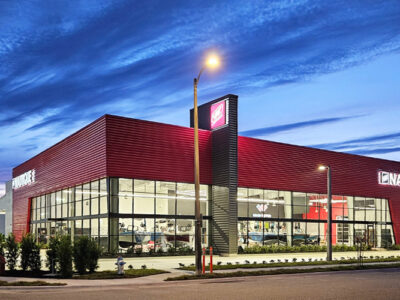 Commercial boat dealership