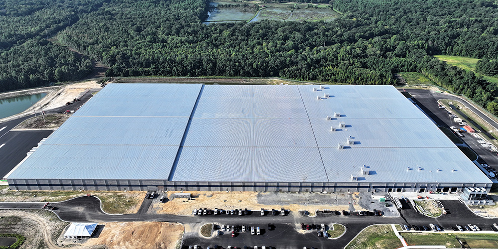 Large manufacturing steel building